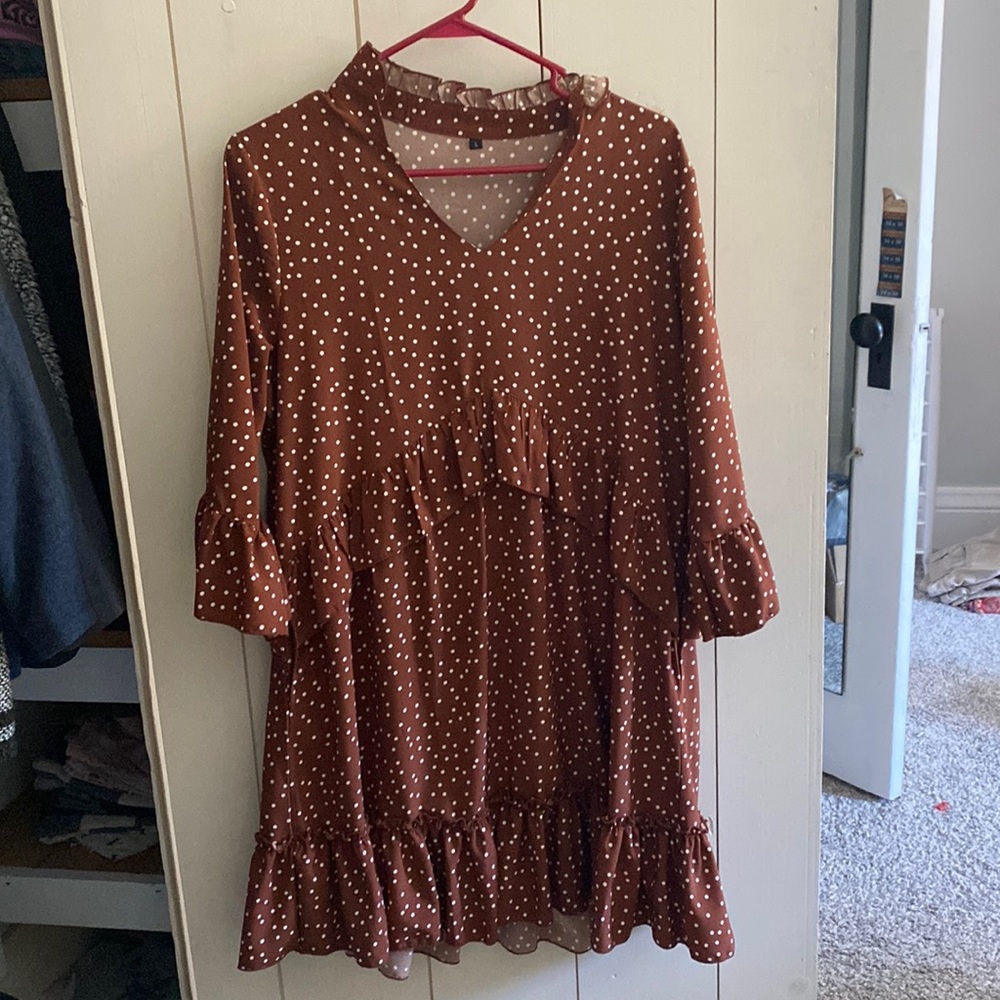 Polka dot dress perfect for Fall